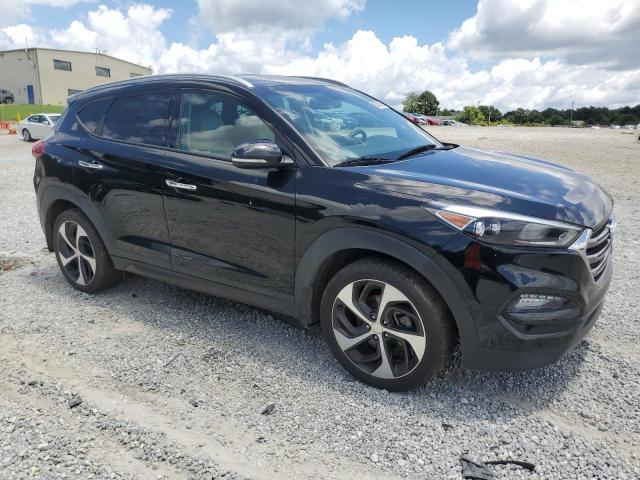 Parquets HYUNDAI TUCSON 2016 Czarny