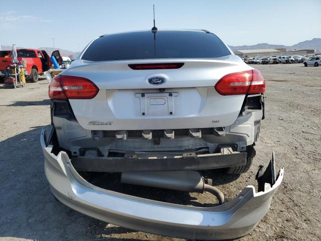  FORD FOCUS 2015 Srebrny