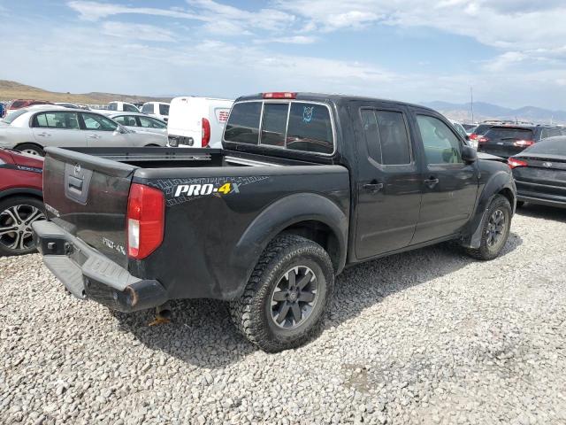  NISSAN FRONTIER 2017 Czarny