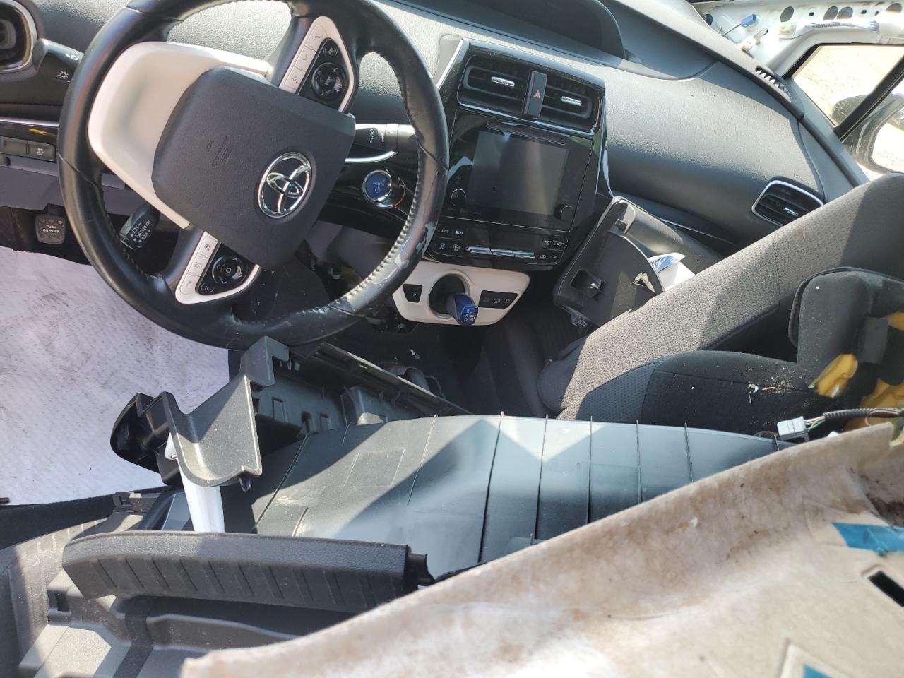 2017 Toyota Prius Prime VIN: JTDKARFP8H3038133 Lot: 62744195