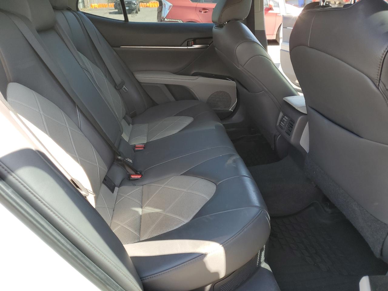 2019 Toyota Camry Hybrid VIN: 4T1B21HK2KU513529 Lot: 64731445