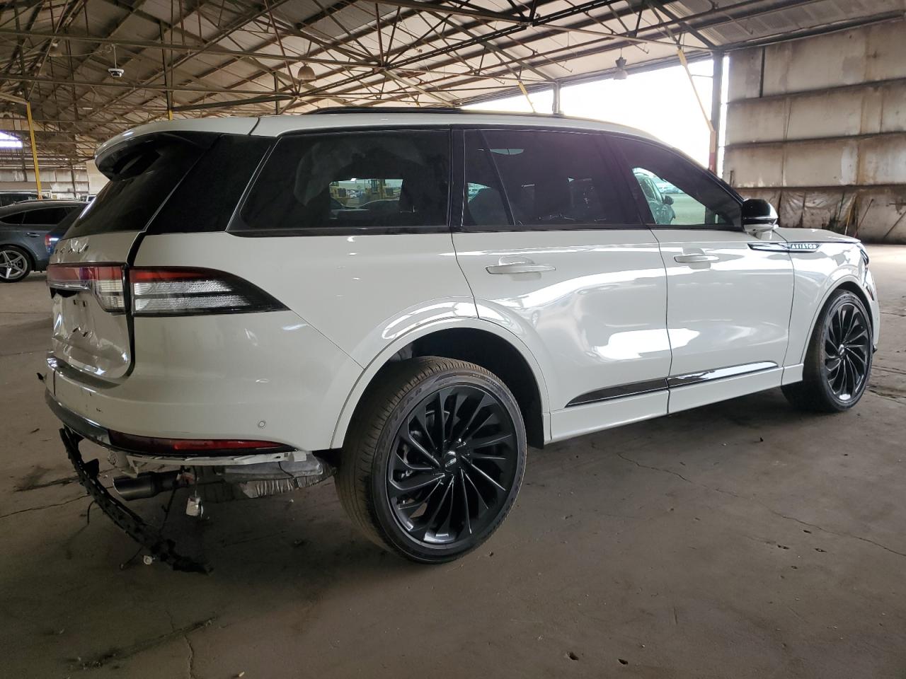 2023 Lincoln Aviator Reserve white null gas 5LM5J7WC9PGL19520 photo #4