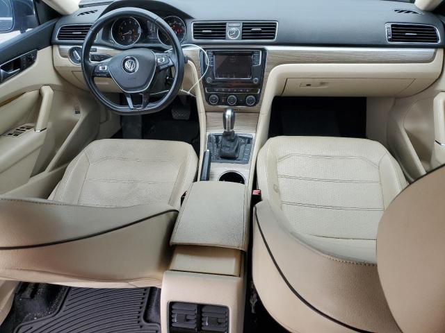  VOLKSWAGEN PASSAT 2016 Черный