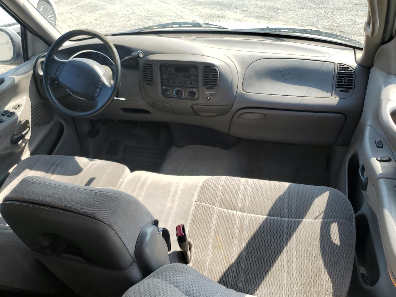 1997 Ford F150 VIN: 1FTDX1763VND32389 Lot: 64757565