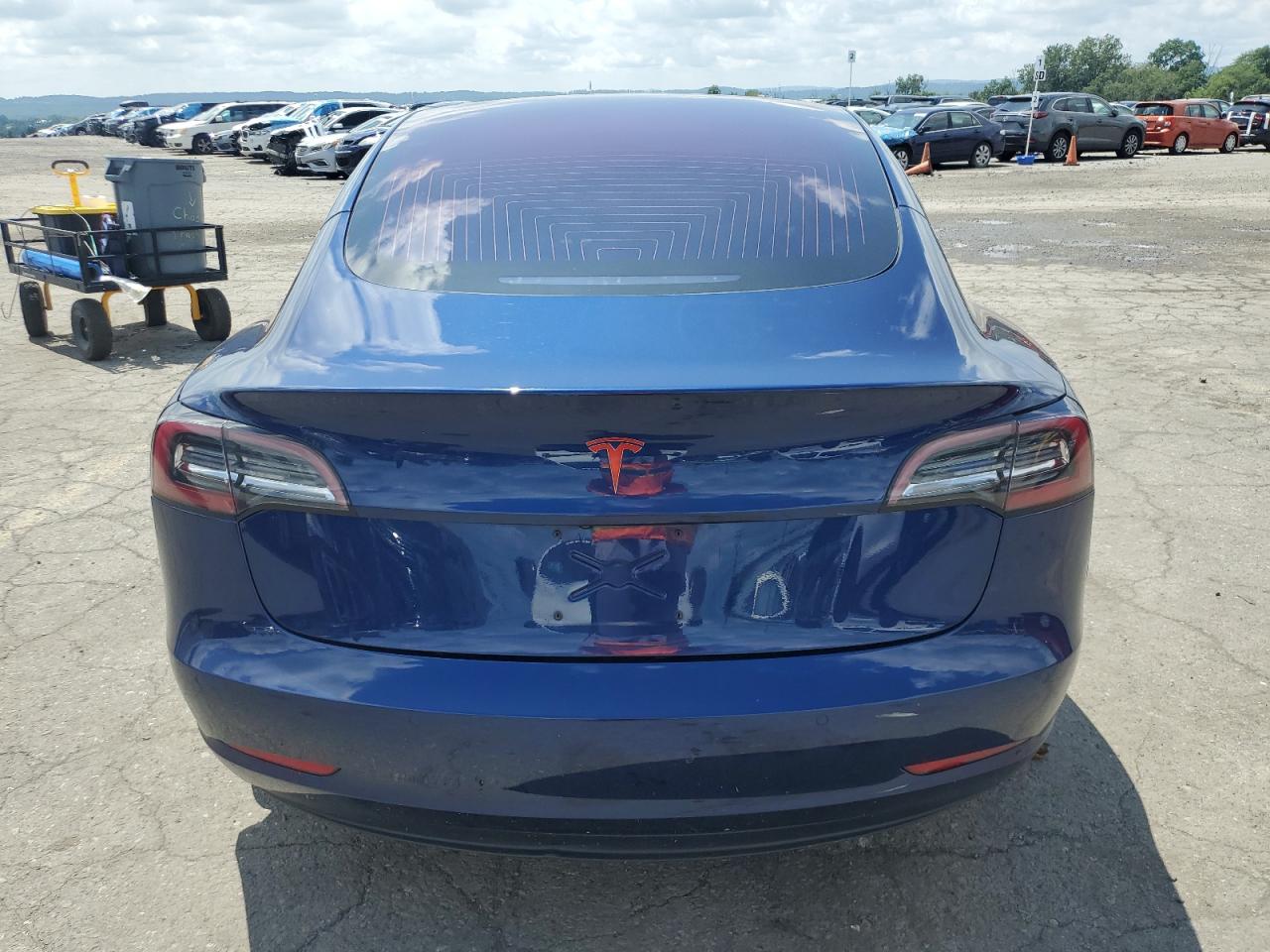 2017 Tesla Model 3 VIN: 5YJ3E1EA8HF002548 Lot: 64336385