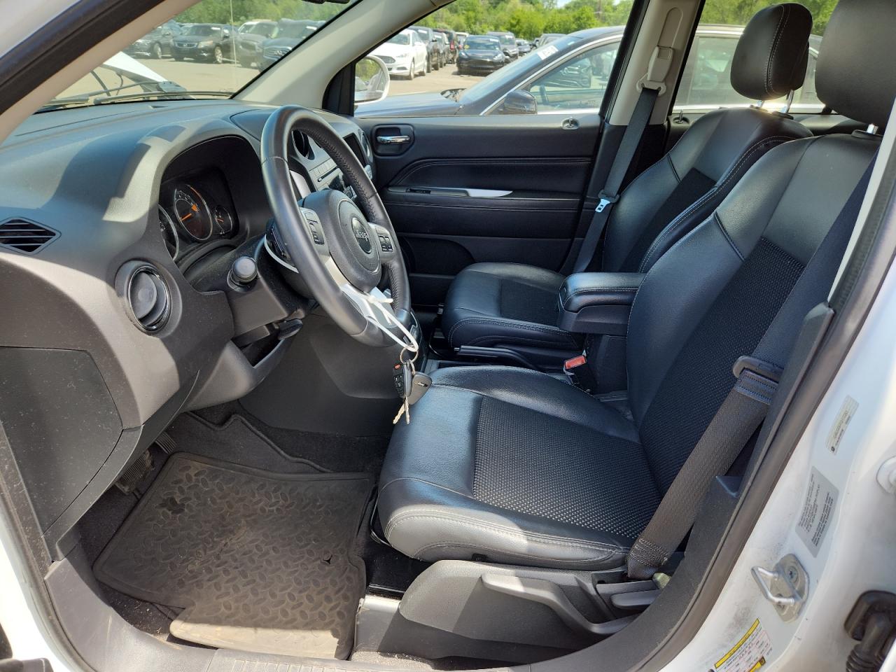2015 Jeep Compass Latitude VIN: 1C4NJDEB7FD177201 Lot: 64934955