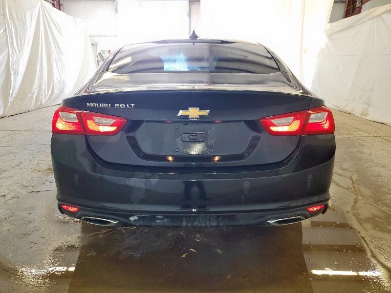 Sedans CHEVROLET MALIBU 2016 Czarny