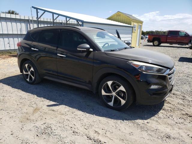 Parquets HYUNDAI TUCSON 2016 Czarny