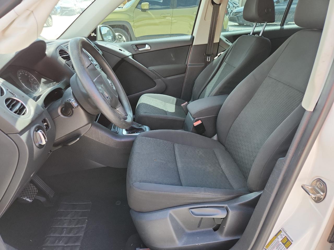 2012 Volkswagen Tiguan S VIN: WVGAV7AXXCW550703 Lot: 66713725