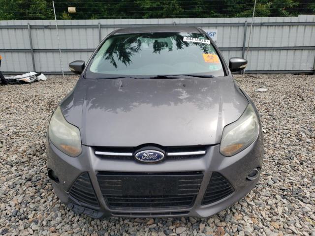  FORD FOCUS 2014 Серебристый
