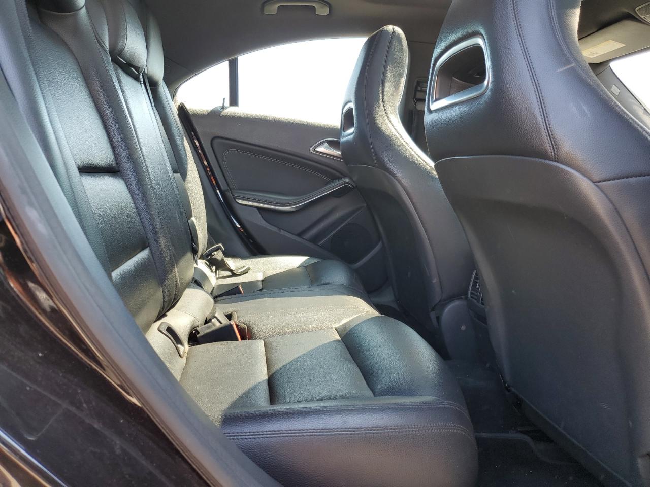 wddsj4eb1en028851 WDDSJ4EB1EN028851 2014 Mercedes-Benz Cla 250