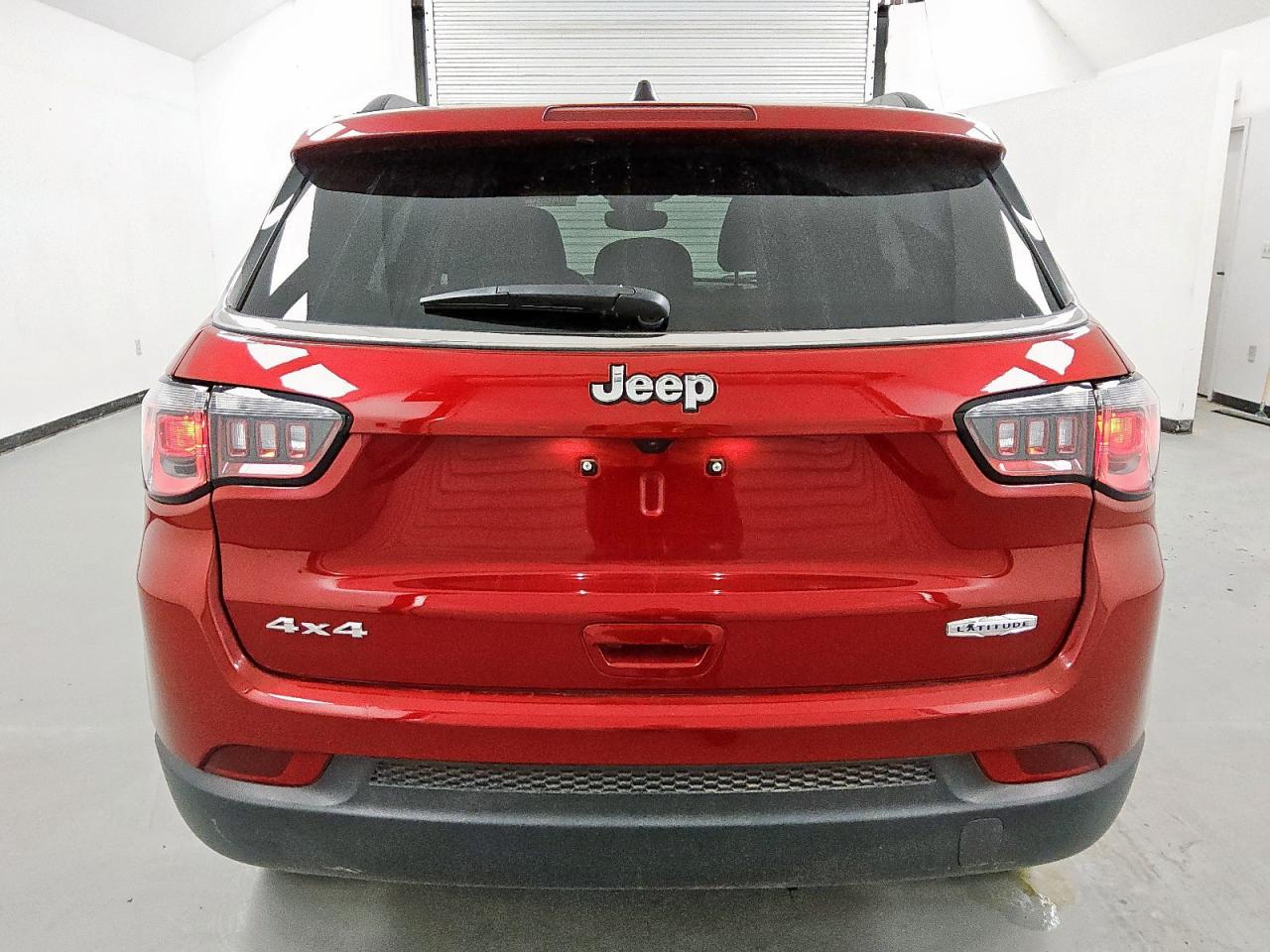 2025 Jeep Compass Latitude VIN: 3C4NJDBN2ST524971 Lot: 64694645