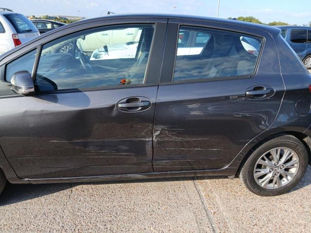 2019 TOYOTA YARIS ICON