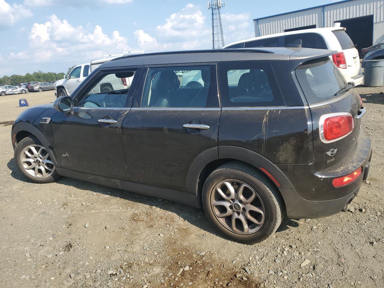 2017 Mini Cooper Clubman All4 VIN: WMWLU1C52H2F26905 Lot: 66278875