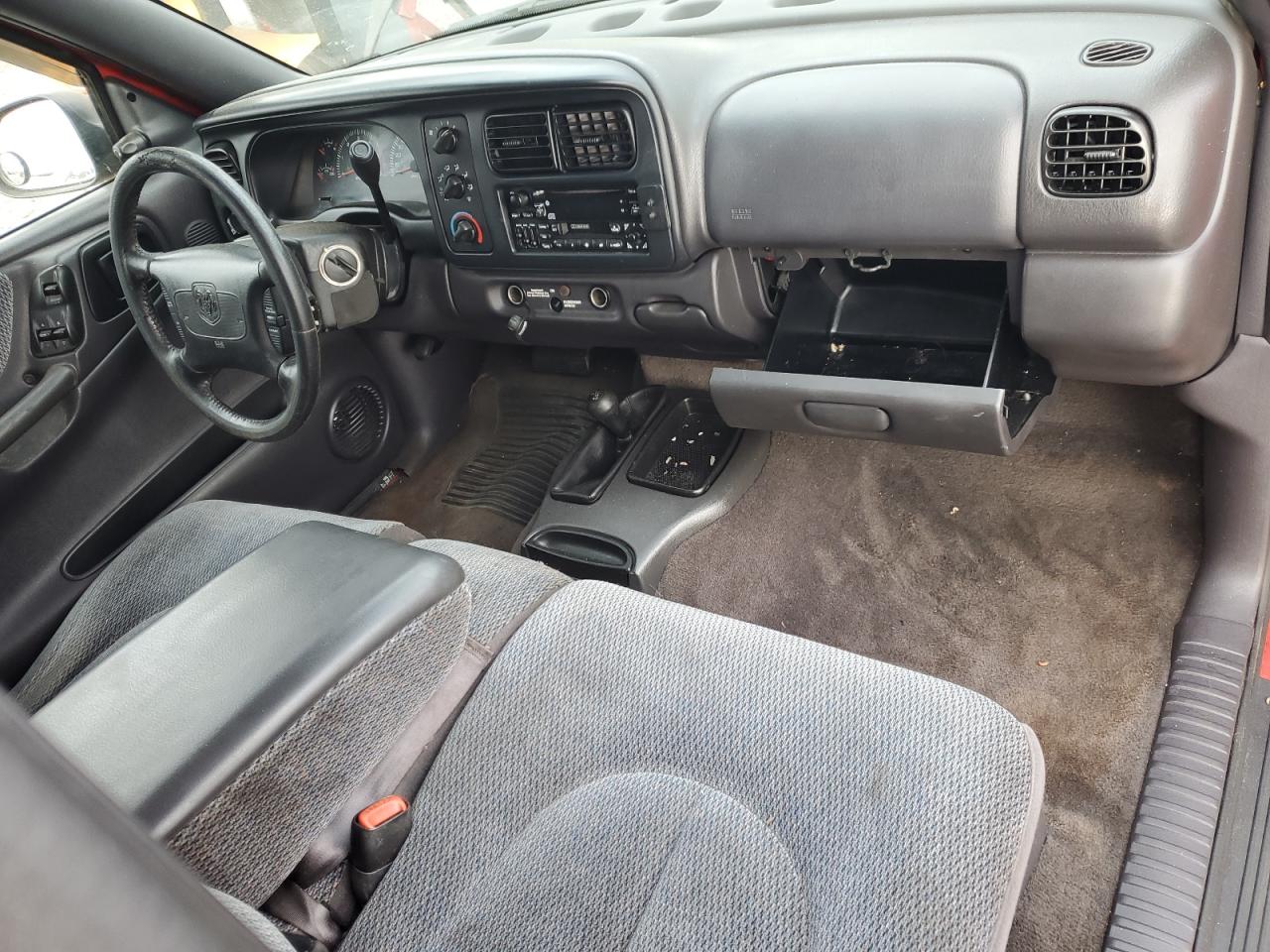 1999 Dodge Dakota VIN: 1B7GG22X0XS139723 Lot: 63418275
