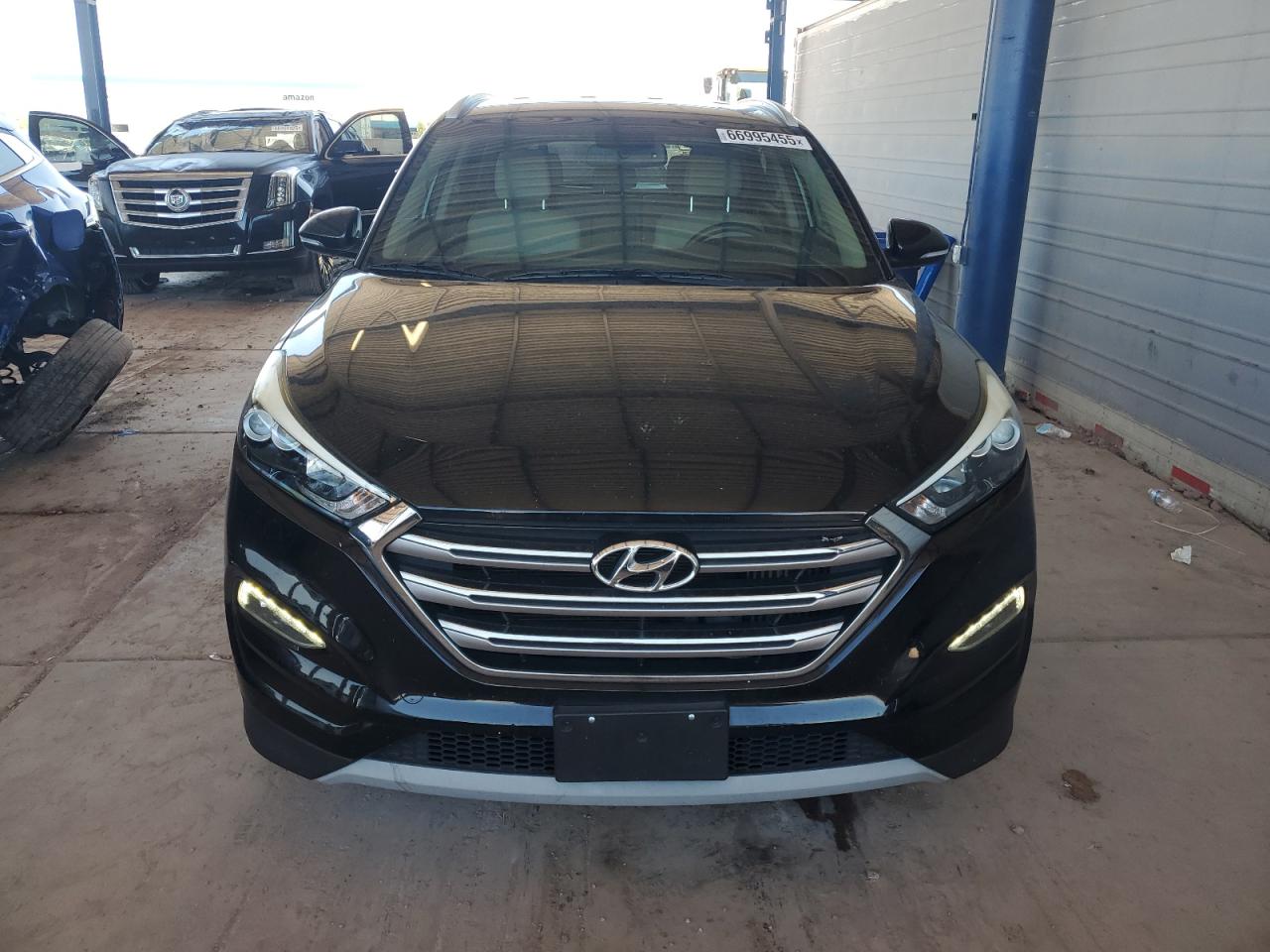 2017 Hyundai Tucson Limited VIN: KM8J3CA2XHU376363 Lot: 66995455