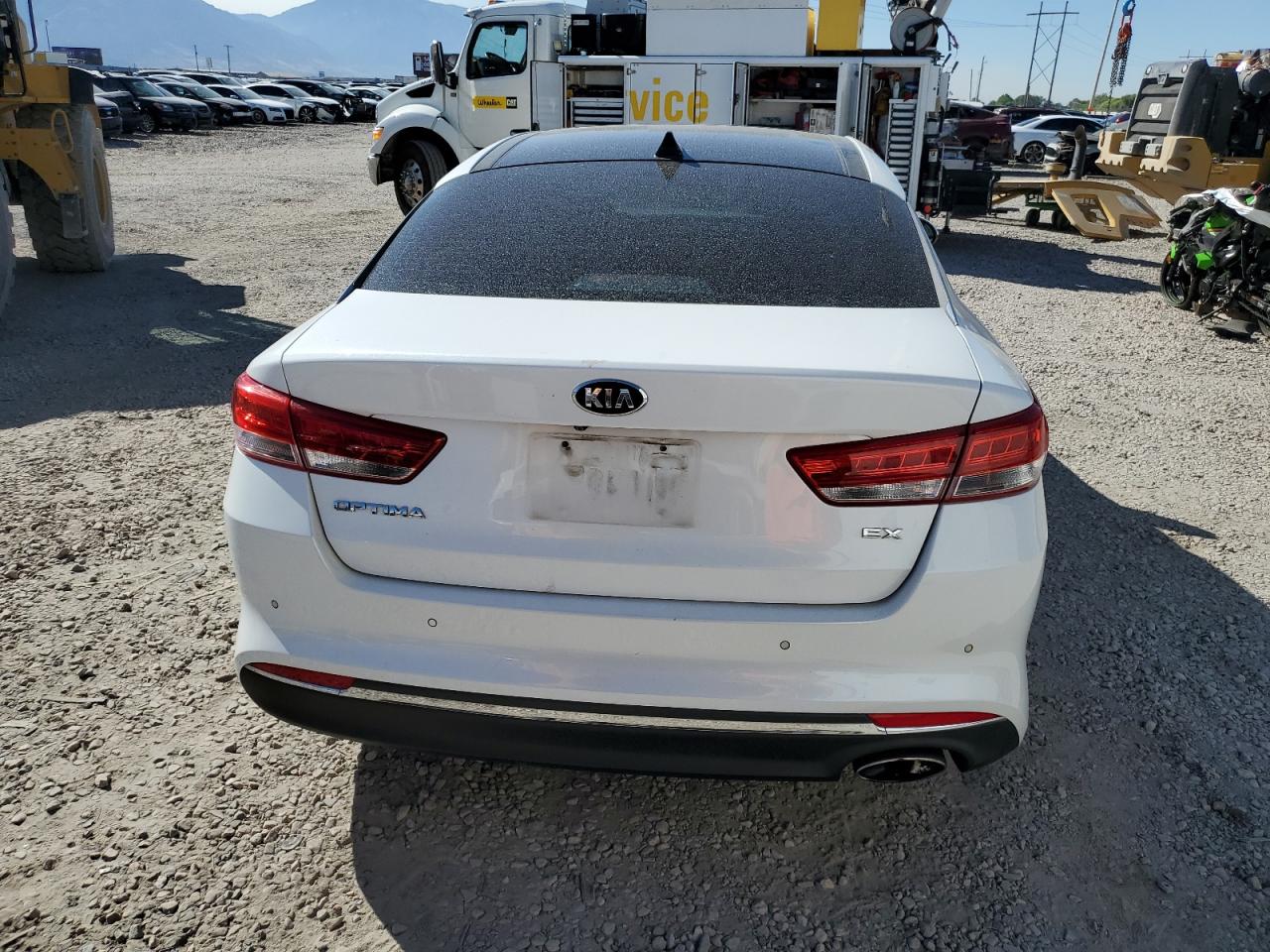 2018 Kia Optima Ex VIN: 5XXGU4L37JG206108 Lot: 66217695