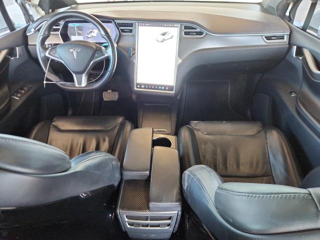  TESLA MODEL X 2017 Biały