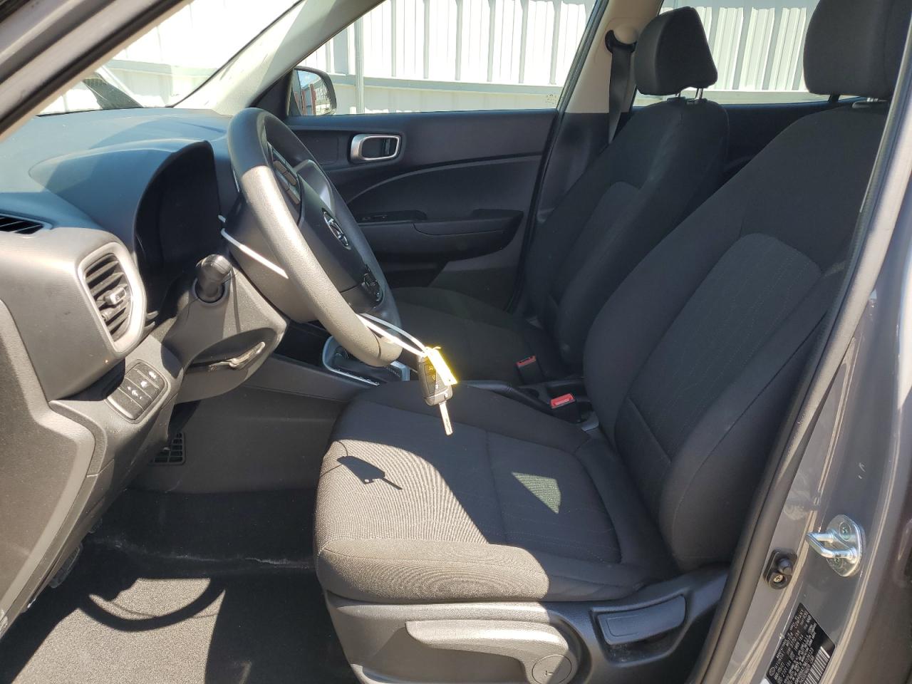 2021 Hyundai Venue Se VIN: KMHRB8A37MU109123 Lot: 65168275