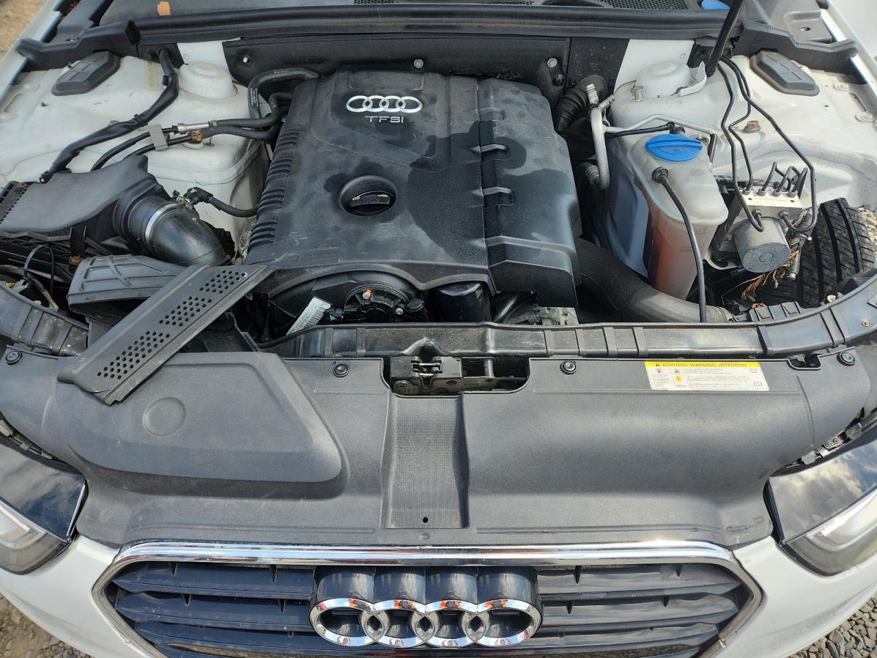 2015 Audi A4 Premium VIN: WAUBFAFL1FN043141 Lot: 64381355