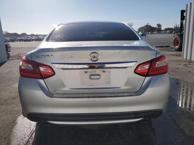  NISSAN ALTIMA 2016 Srebrny
