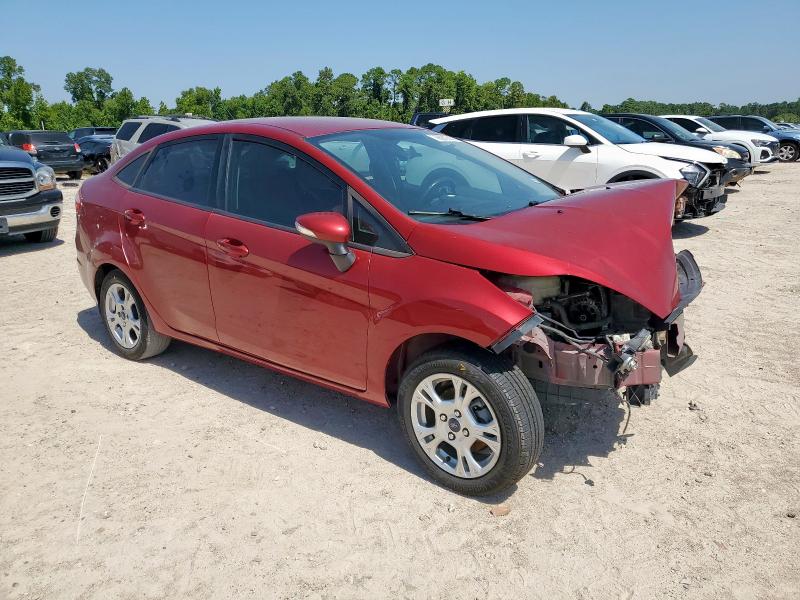 Sedans FORD FIESTA 2014 Czerwony