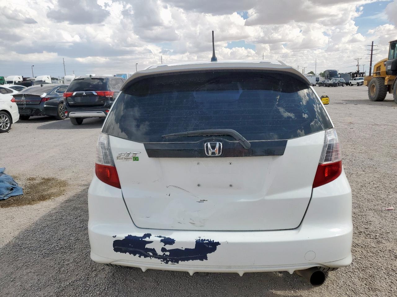2010 Honda Fit VIN: JHMGE8H20AC013673 Lot: 65546735