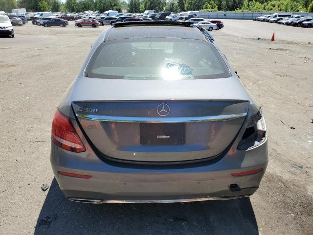  MERCEDES-BENZ E-CLASS 2017 Серый