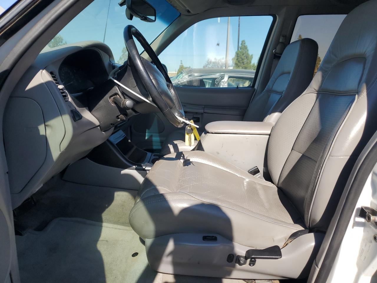 1997 Ford Explorer VIN: 1FMDU34X7VUB62623 Lot: 64336235