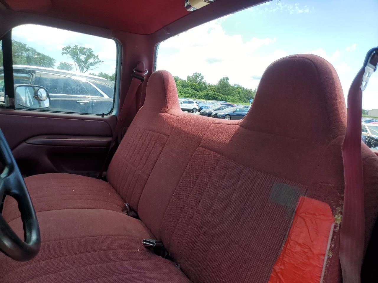 1995 Ford F150 VIN: 1FTEF15Y3SLB80861 Lot: 64103915