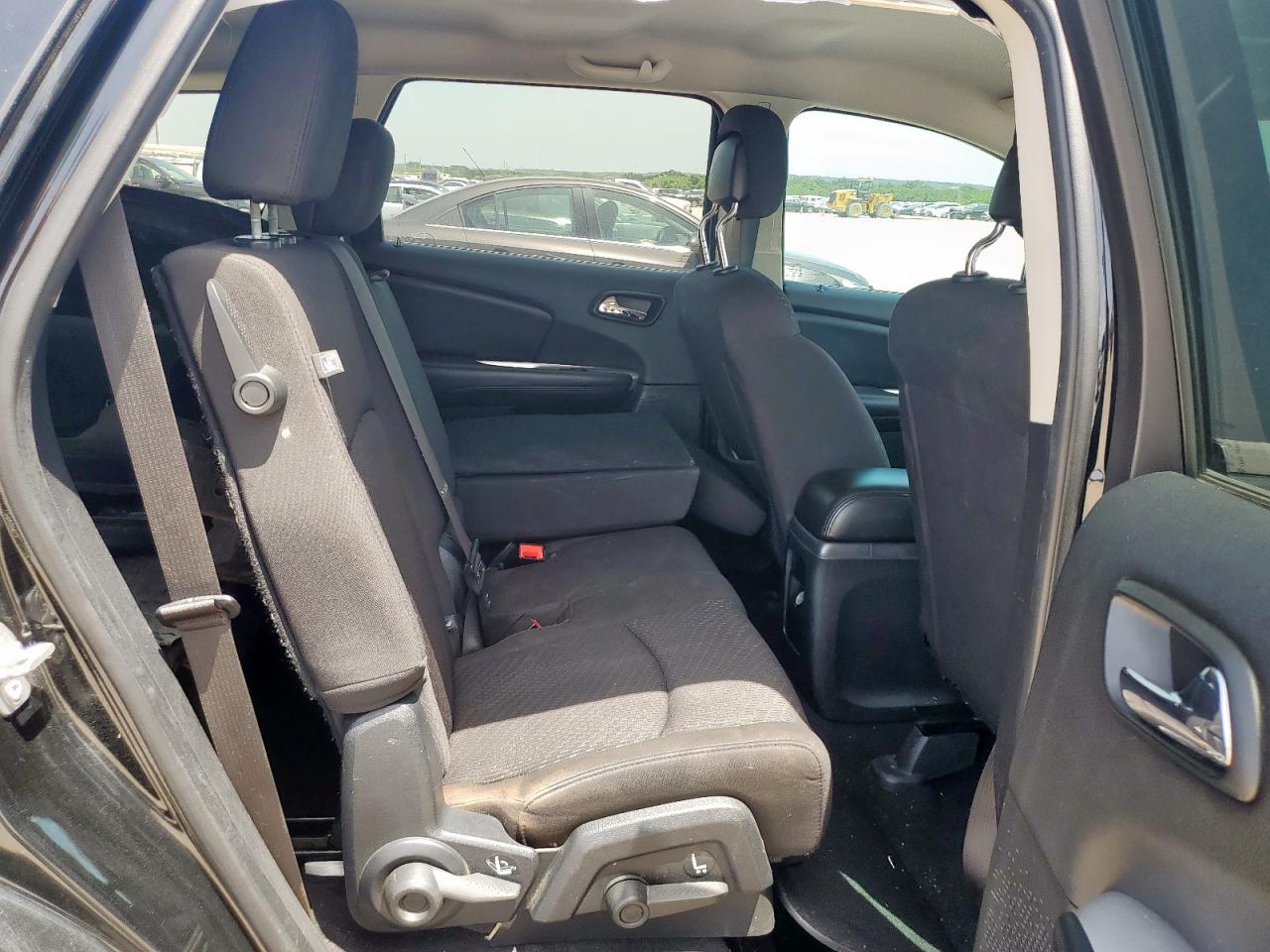 2018 Dodge Journey Se VIN: 3C4PDCAB8JT229681 Lot: 64836105