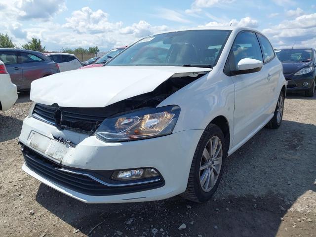 VOLKSWAGEN POLO SE TS 2015