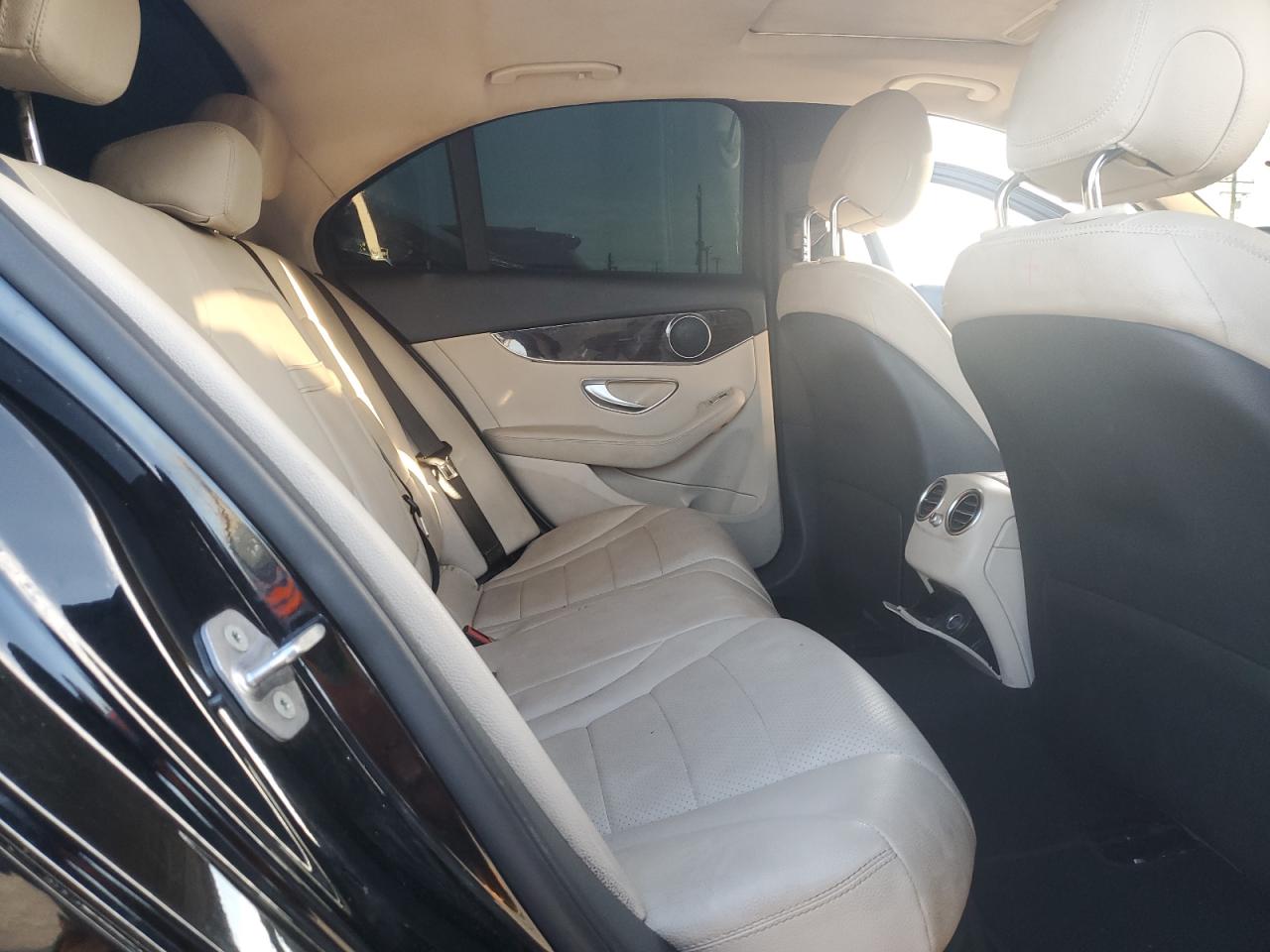 2018 Mercedes-Benz C 300 VIN: 55SWF4JB9JU260222 Lot: 65423155