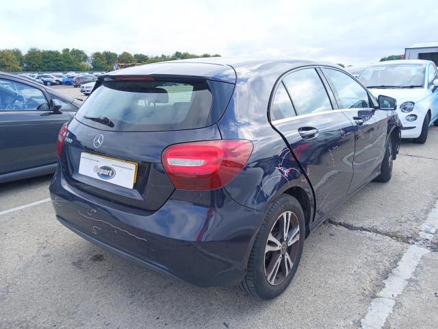 2017 MERCEDES BENZ A 180 SE A