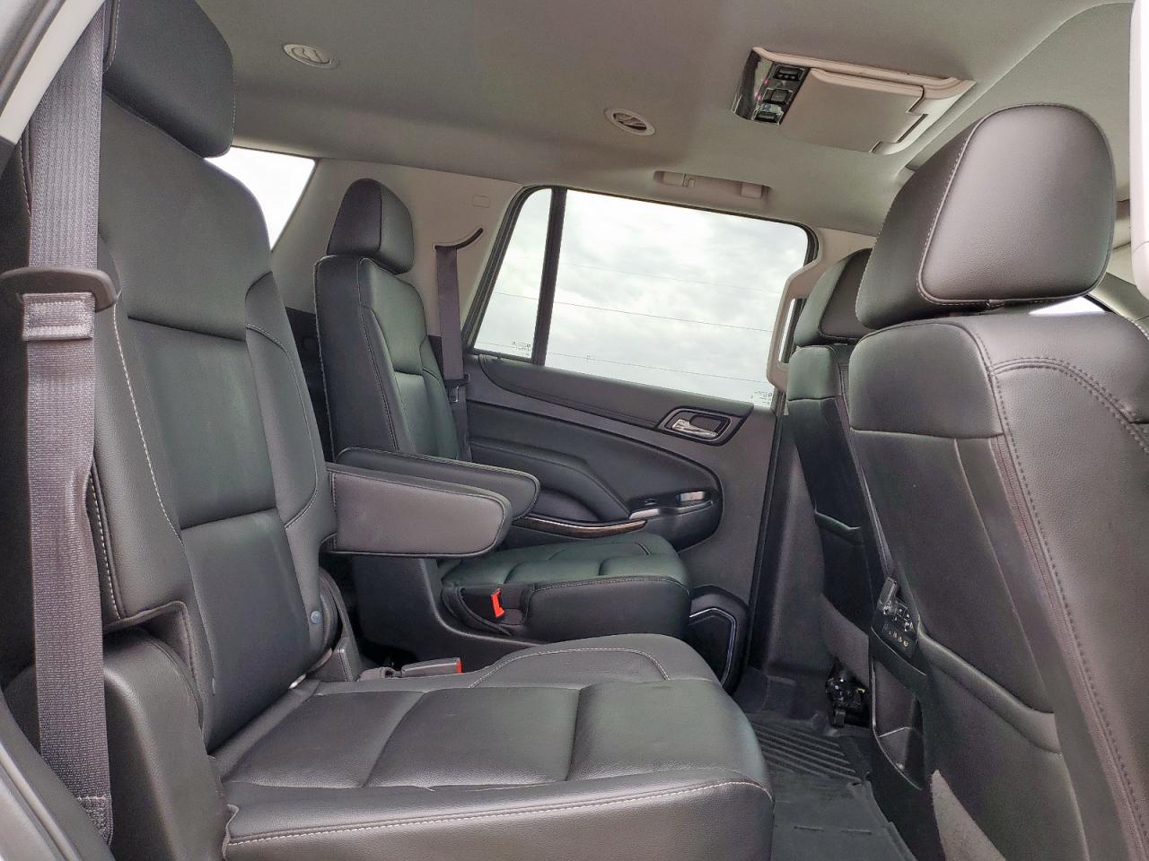 2019 Chevrolet Tahoe C1500 Lt VIN: 1GNSCBKC1KR322641 Lot: 65519615