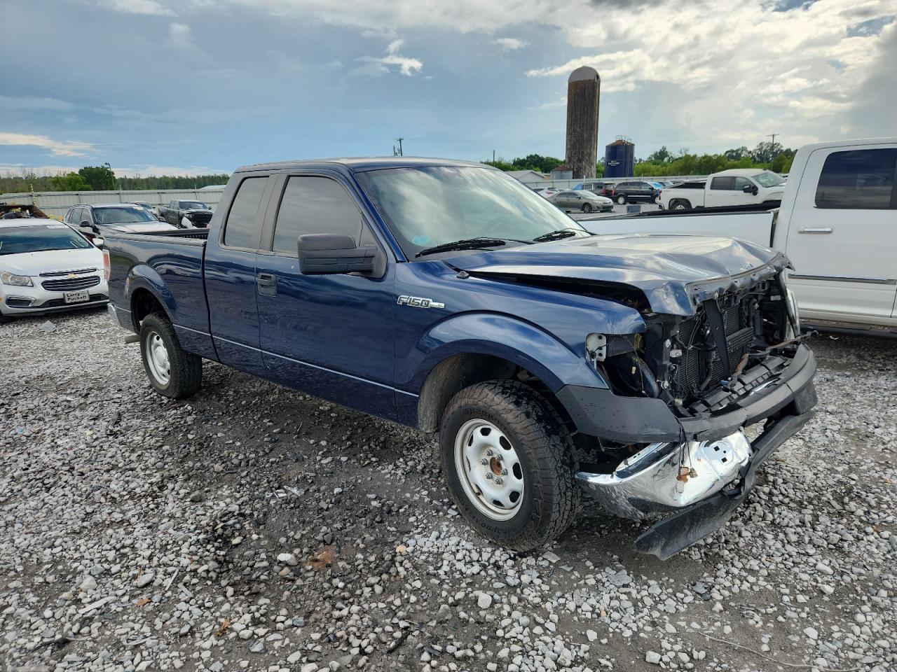 2013 Ford F150 Super Cab VIN: 1FTEX1CM2DFC21236 Lot: 63998555