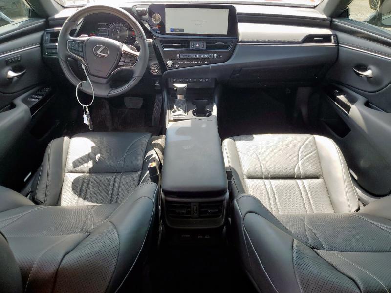  LEXUS ES300 2023 Srebrny
