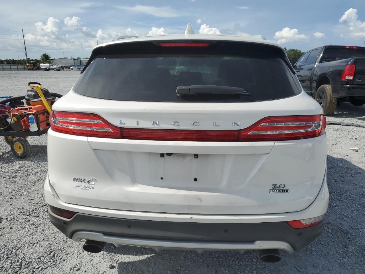 2016 Lincoln Mkc Reserve VIN: 5LMCJ3C94GUJ27853 Lot: 67370275