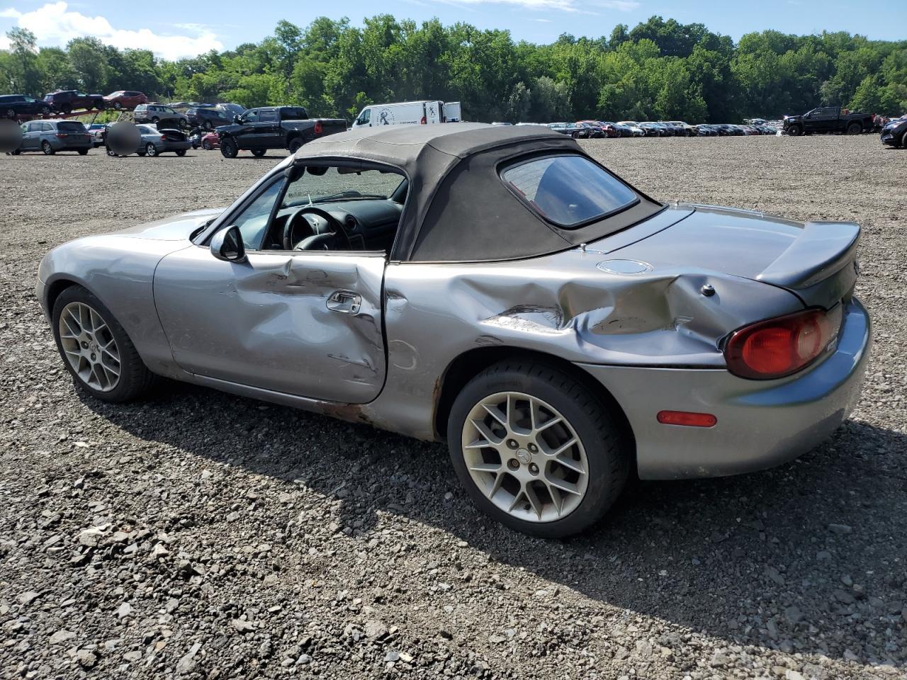 2002 Mazda Mx-5 Miata Base VIN: JM1NB353520224582 Lot: 63669835