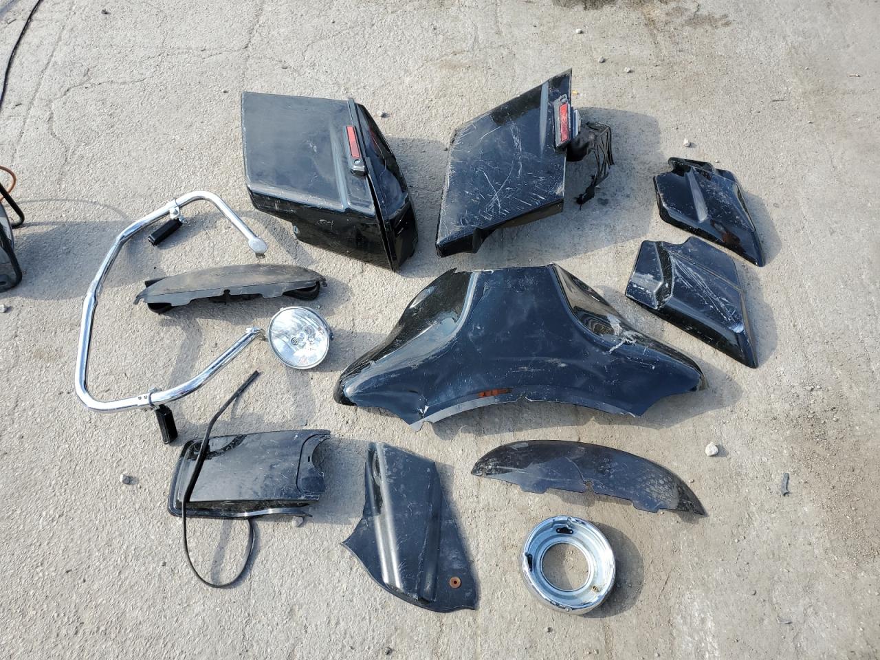 2011 Harley-Davidson Flhx VIN: 1HD1KBM13BB606184 Lot: 62921795