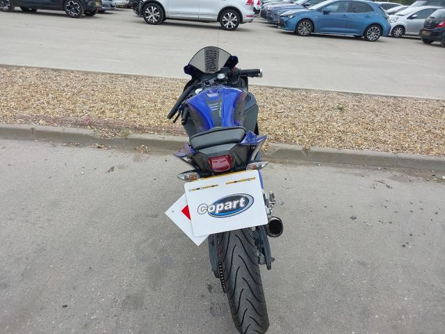 2022 YAMAHA R125 (YZF