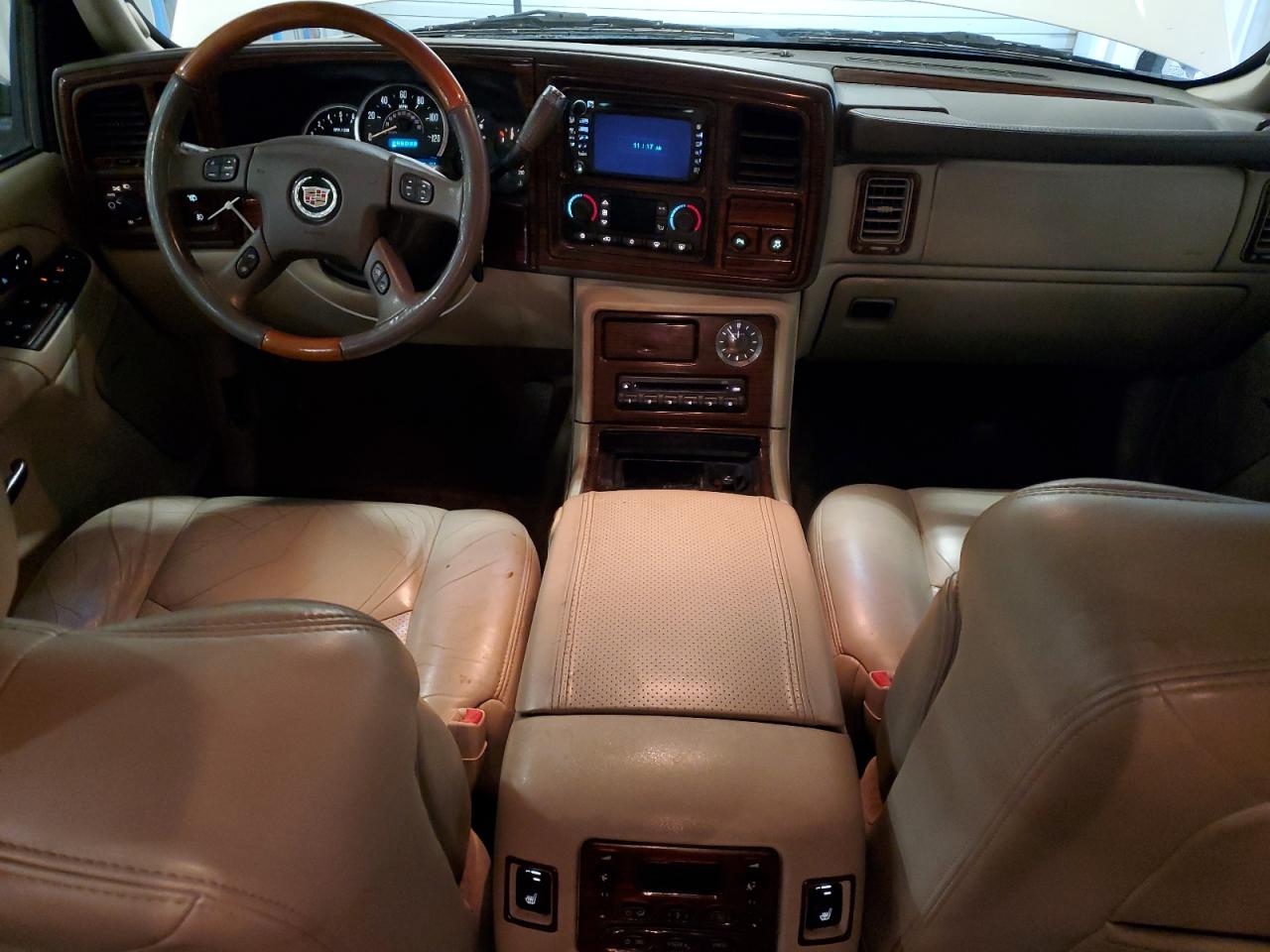 2004 Cadillac Escalade Esv VIN: 3GYFK66N44G217380 Lot: 63610365