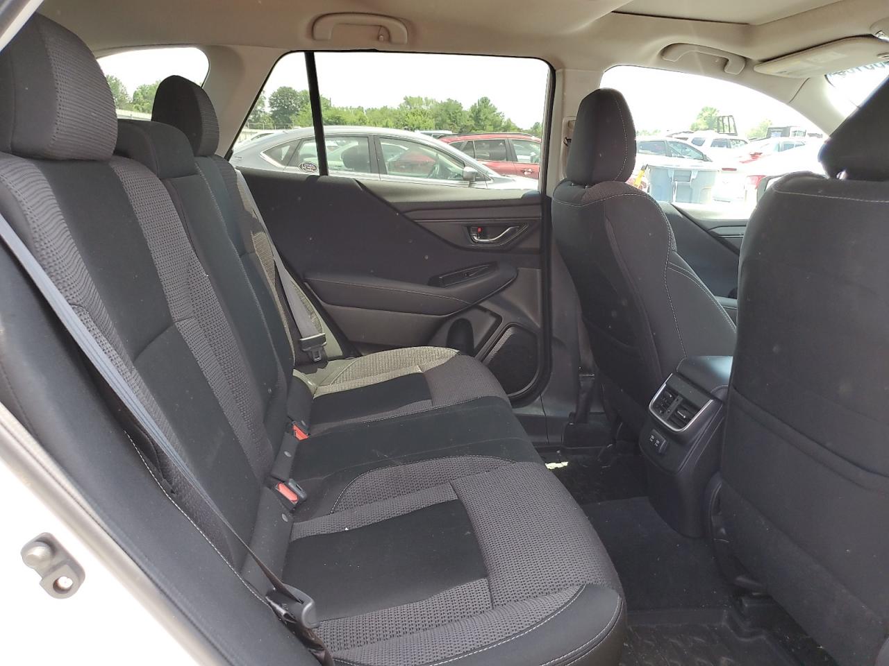 2022 Subaru Outback Premium VIN: 4S4BTAFC2N3199674 Lot: 64435105