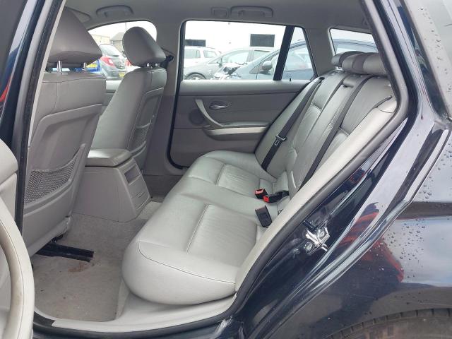 2008 BMW 318I EDITI