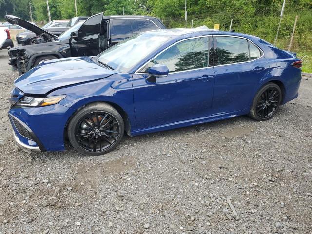  TOYOTA CAMRY 2024 Blue