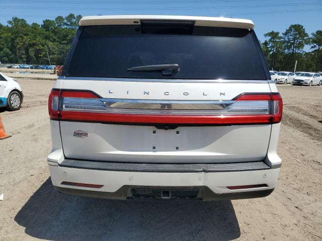  LINCOLN NAVIGATOR 2019 Biały