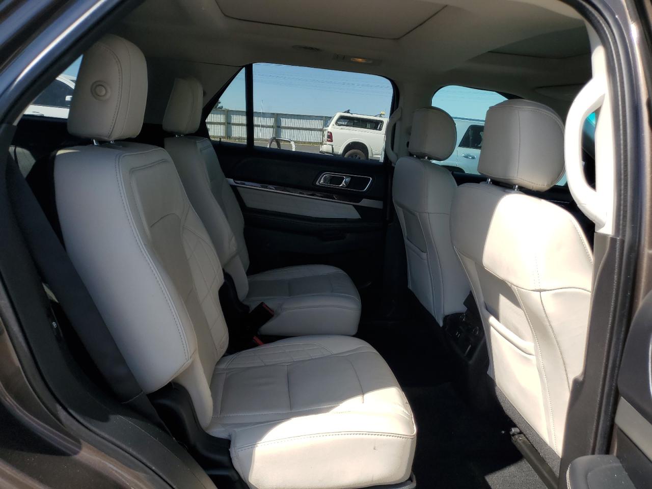 2016 Ford Explorer Platinum VIN: 1FM5K8HT1GGD01970 Lot: 65010965