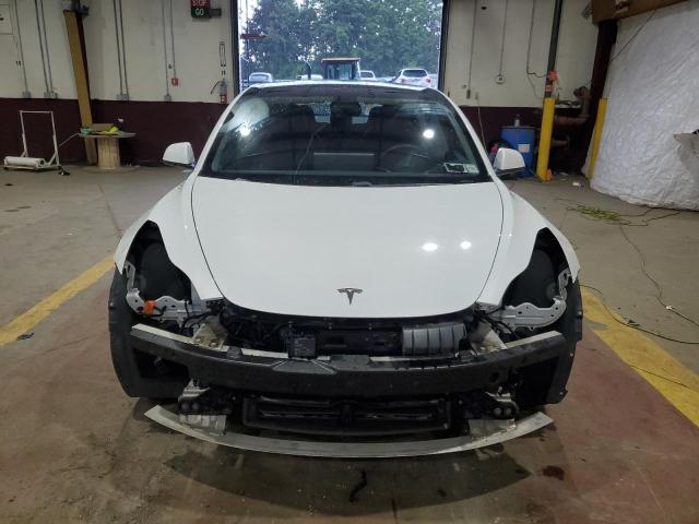  TESLA MODEL 3 2021 Biały