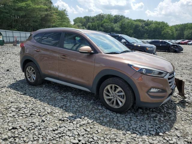  HYUNDAI TUCSON 2017 Brown