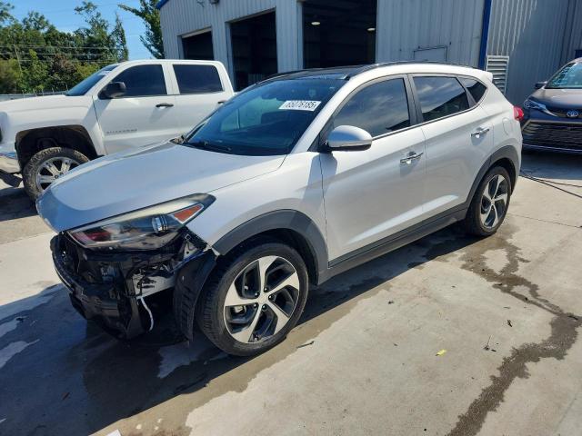  HYUNDAI TUCSON 2016 Серебристый